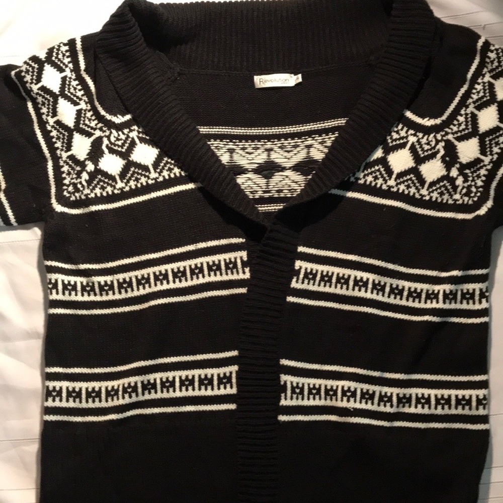 🎱Revolution Sweater🎱 - Picture 3 of 4